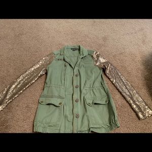 Army Green Boutique jacket💕
